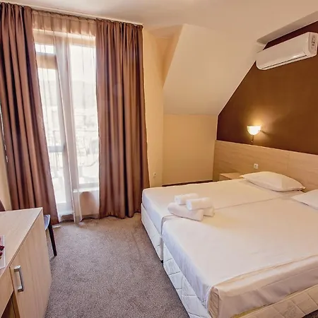 Szálloda Santa Maria 2*