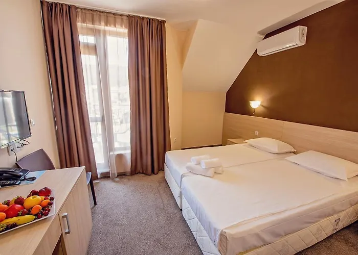 Hotel Santa Maria 2*