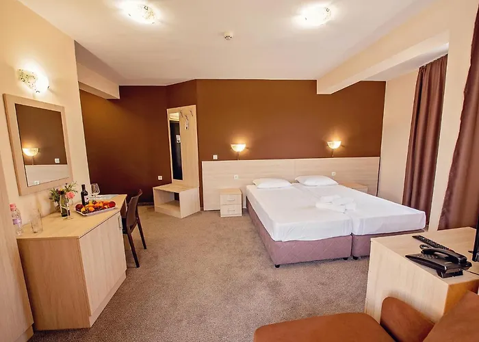 Santa Maria Hotell 2*