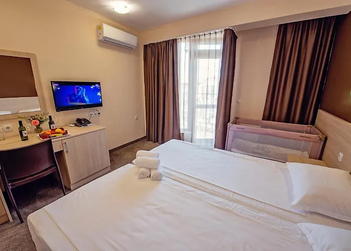 Santa Maria Hotell 2*