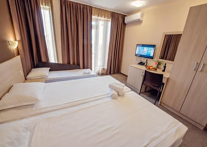 Santa Maria Hotell 2*