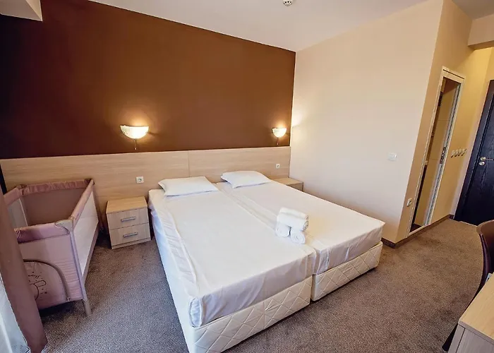 Hotell Santa Maria 2*